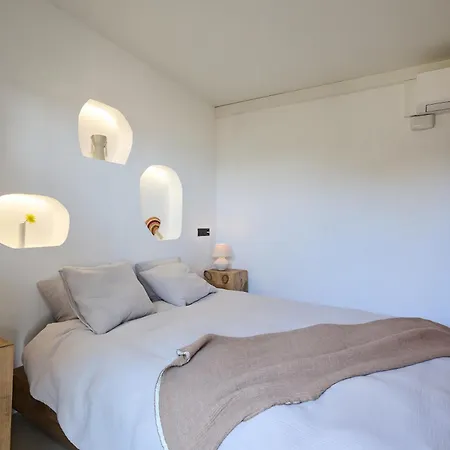 House - Direct Access, Views & Design * Begur