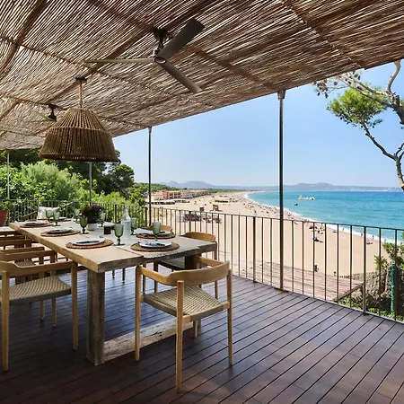 House - Direct Access, Views & Design Бегур