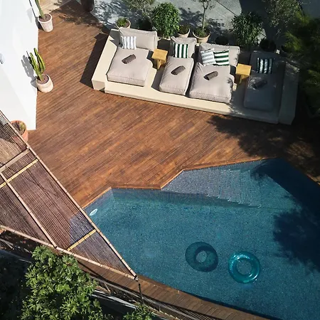 House - Direct Access, Views & Design
